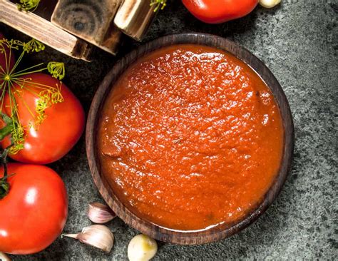 Addensare salsa di pomodoro