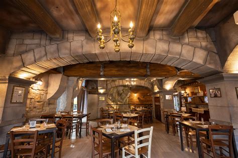 Ambiente di Con Gusto Risto Pizza