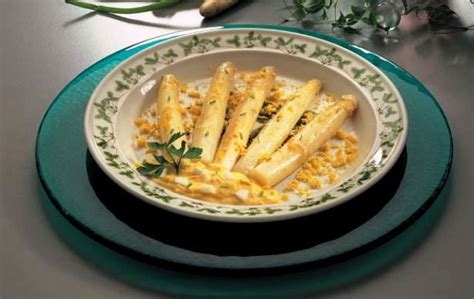 Asparagi alla Bassanese