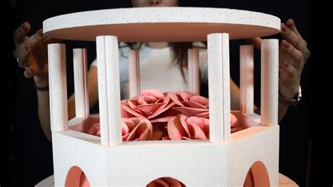 Assemblaggio Torta con Polistirolo