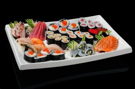 Assortimento di sushi e sashimi