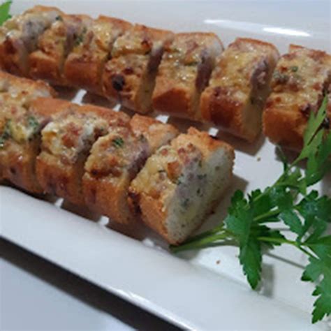 Baguette farcita con salsiccia