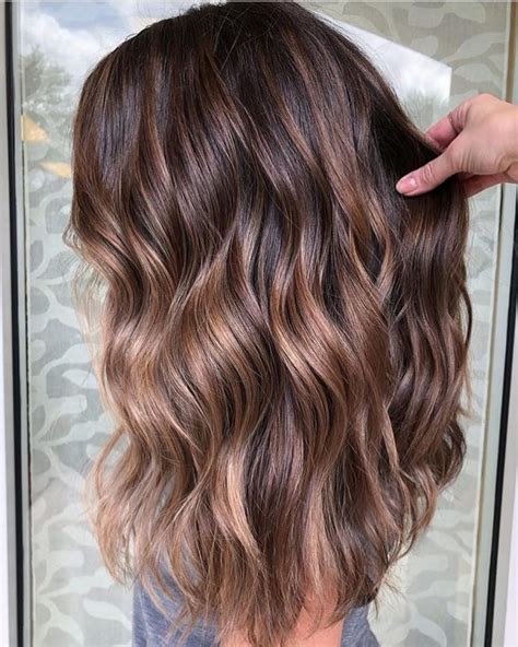 Balayage capelli castani cioccolato