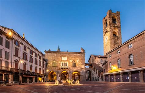 Bergamo Alta Piazza Vecchia