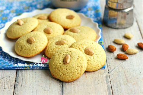 Biscotti alle Mandorle e Cioccolato