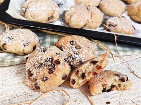 Biscotti con Farina d'Avena e Gocce di Cioccolato