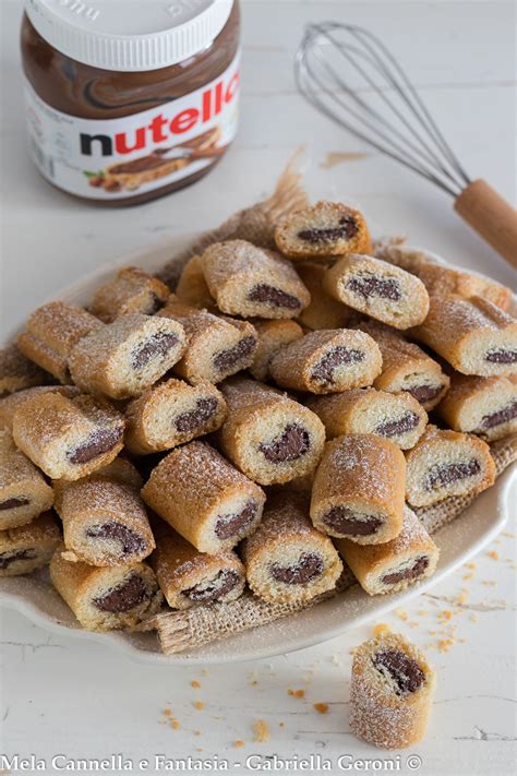 Biscotti con Nutella