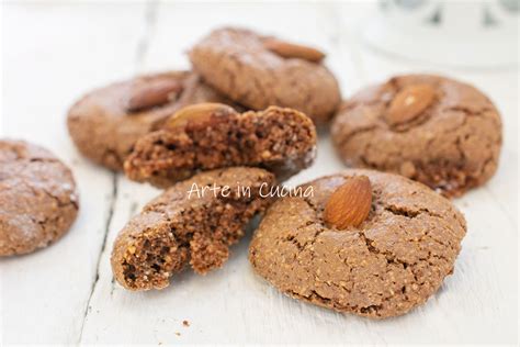 Biscotti con albumi e cacao