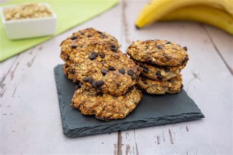 Biscotti con avena e banana
