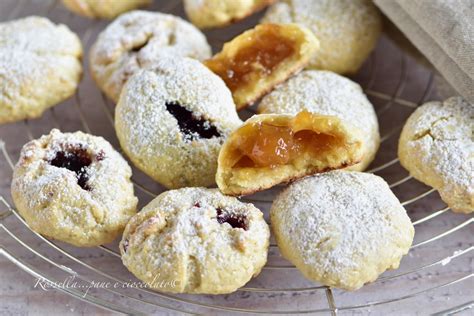 Biscotti con farina di farro e marmellata