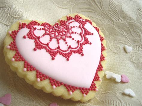 Biscotti decorati con ghiaccia reale