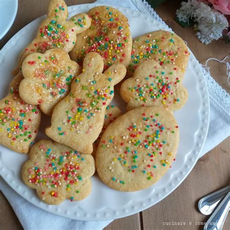 Biscotti decorati con zuccherini