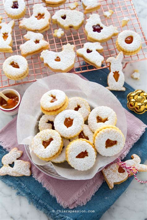 Biscotti di Pasqua con marmellata