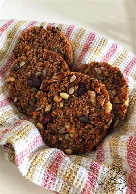 Biscotti light semi e bacche