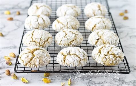 Biscotti morbidi al pistacchio