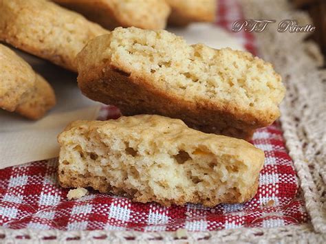 Biscotti senza uova e senza burro