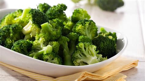 Broccoli al vapore