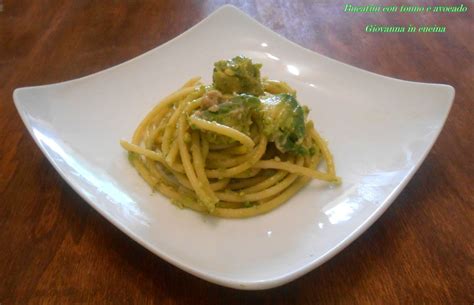 Bucatini con Tonno e Avocado