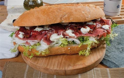 Calorie panino prosciutto crudo