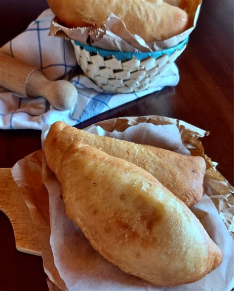 Calzoni Fritti Dorati