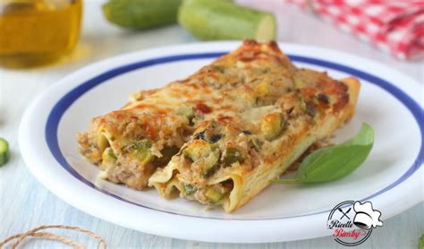 Cannelloni con Ragù di Zucchine e Salsiccia