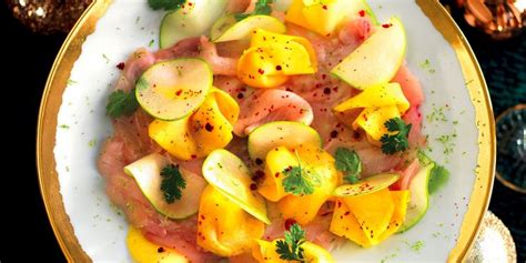 Carpaccio di Ricciola con Lime e Mango