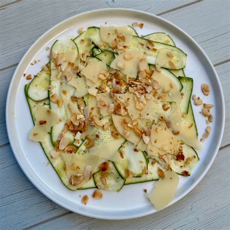 Carpaccio di Zucchine con Mandorle
