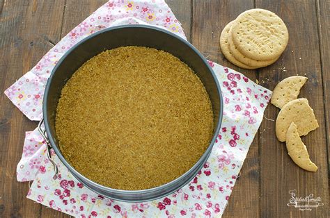 Cheesecake con base di biscotti
