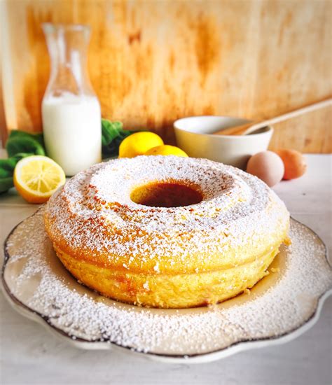 Ciambella Soffice al Limone