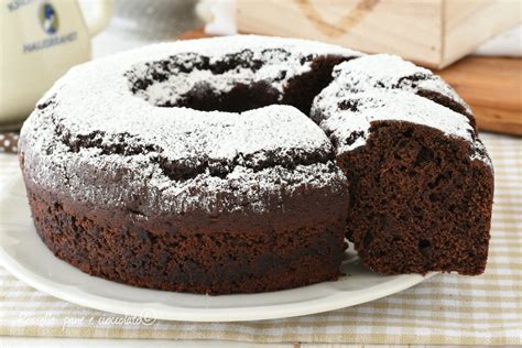 Ciambellone senza uova e senza burro