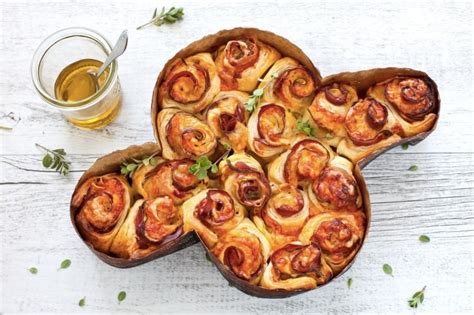 Colomba salata di pasta sfoglia