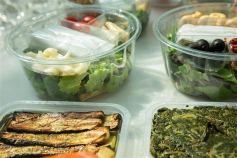 Conservazione insalata in frigo