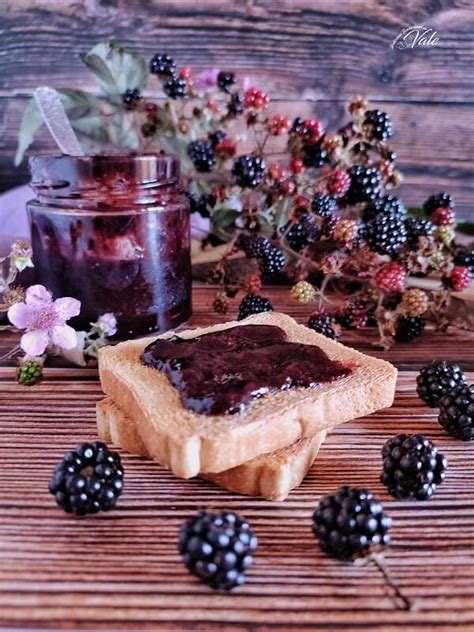 Conservazione marmellata di more