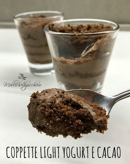 Coppette Light con Yogurt e Cacao