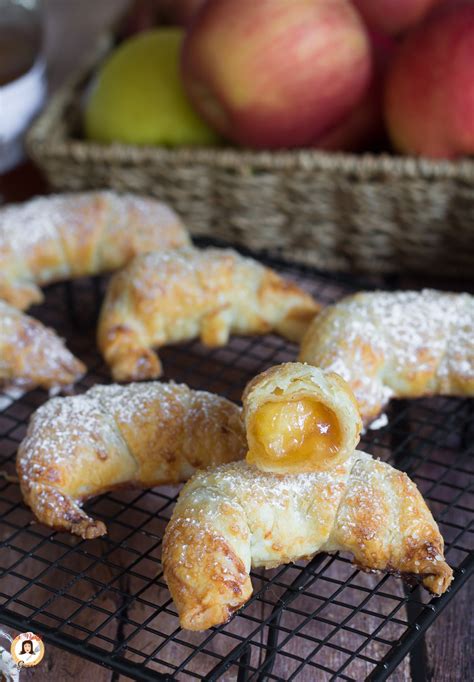 Cornetti alle Mele e Marmellata
