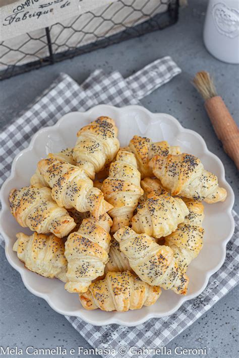 Cornetti con pasta matta