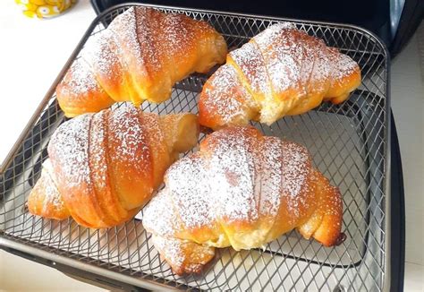 Cornetti cotti in friggitrice ad aria