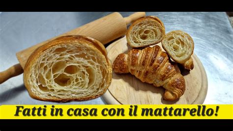 Cornetti sfogliati fatti in casa