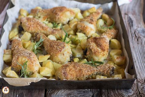 Cosce di Pollo al Forno con Patate