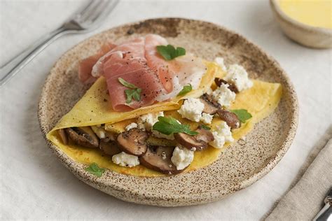 Crêpes con Prosciutto e Funghi