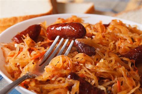 Crauti stufati con salsiccia