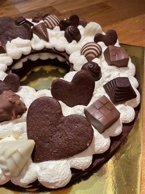 Cream Tart al Cioccolato Decorata