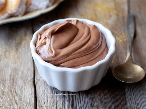 Crema al mascarpone e cioccolato