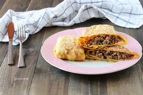 Crepes con carne e funghi