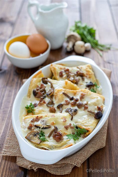 Crespelle con funghi e salsiccia