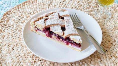 Crostata Ricotta e Visciole