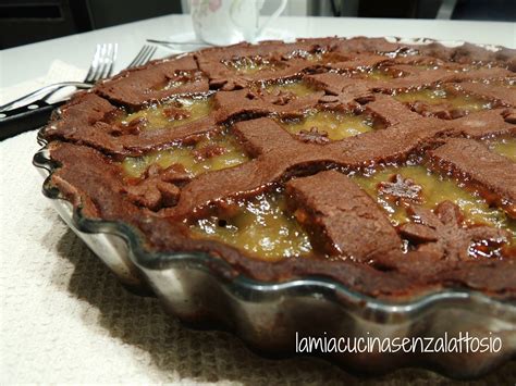 Crostata con marmellata e cioccolato