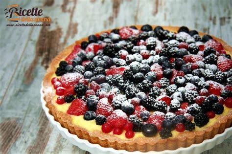 Crostata di marmellata ai frutti di bosco