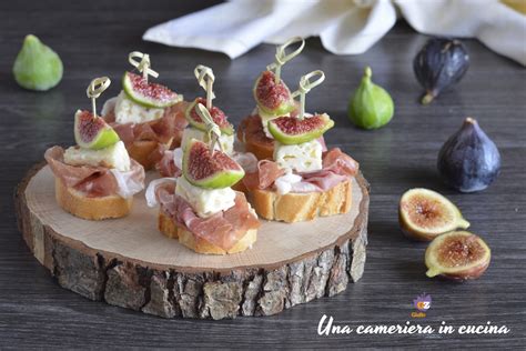 Crostini con fichi e prosciutto