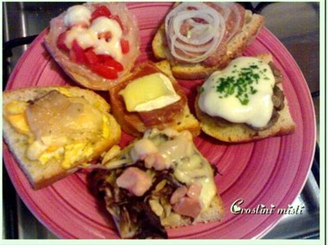 Crostini di pane misti